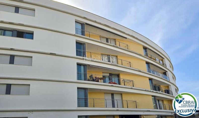 Foto a1e1ef09-8ab4-40c4-b302-2904b629b45b. Pis amb aparcament piscina a Salatar Roses