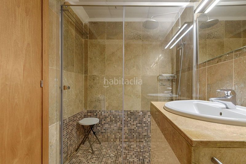 Foto b19acc1a-89a4-487b-bc50-28ea68a557b8. Pis amb aparcament piscina a Salatar Roses