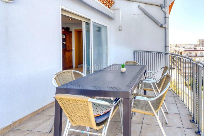 Foto 10e76af6-90bb-45a4-88b3-75cba5f7c366. Apartament amb aparcament a Salatar Roses