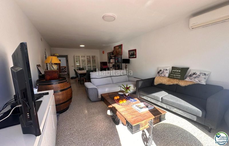 Foto 793a86f7-ba44-4684-84bd-553ce47522ed. Apartament a Moxó - Sant Mori Empuriabrava