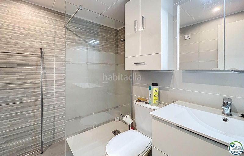 Foto 73e43d2e-212d-430e-bbbe-10041e72cc86. Apartament a Salatar Roses