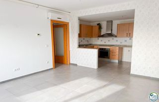 Dúplex  Calle duana. Dúplex en venta en vilatenim