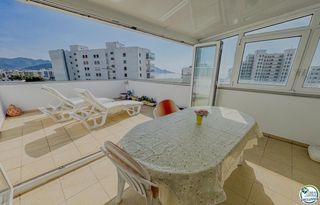 Apartament  Calle punta llevant. Piso luminoso con terraza y vistas al mar en santa margarita, ro