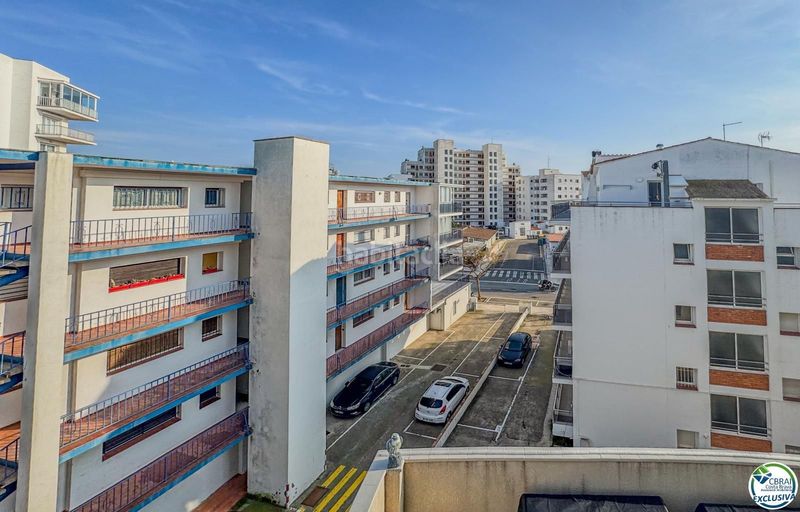 Foto f376b143-483f-4930-86a6-42d86ae2fadb. Apartament amb aparcament piscina a Santa Margarida Roses