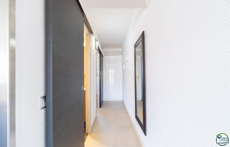Foto 0e7d8ea6-13c3-4d6c-9fa5-b263e01568df. Apartament amb aparcament a Salatar Roses