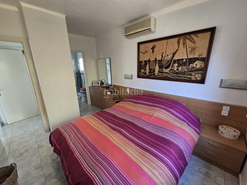 Foto 500ba3be-9c96-44c2-ba1e-6b092aa315dd. Xalet amb aparcament piscina a Peni Empuriabrava