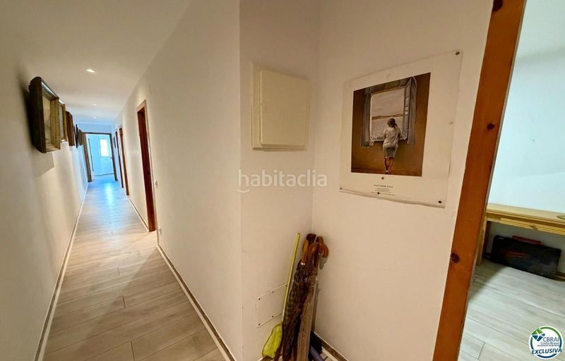 Foto 6d0b30d2-3762-43d2-84a5-b17dafd2da3d. Apartament a Centre Roses