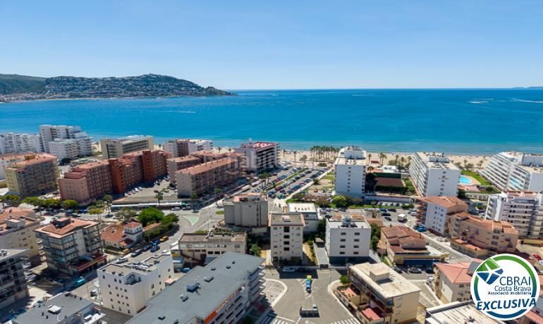 Foto 64d9cea5-1605-4f39-848c-18f19ce516f4. Apartament a Santa Margarida Roses