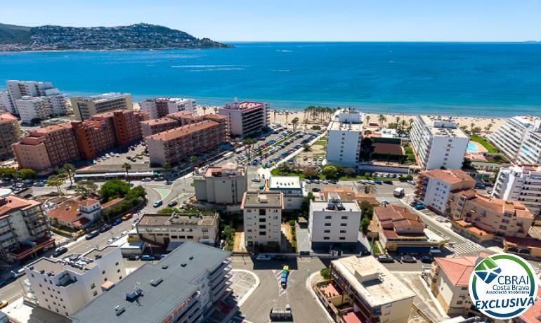 Foto 6c03a995-2981-4bde-9d65-de32dff0d7ff. Apartament a Santa Margarida Roses