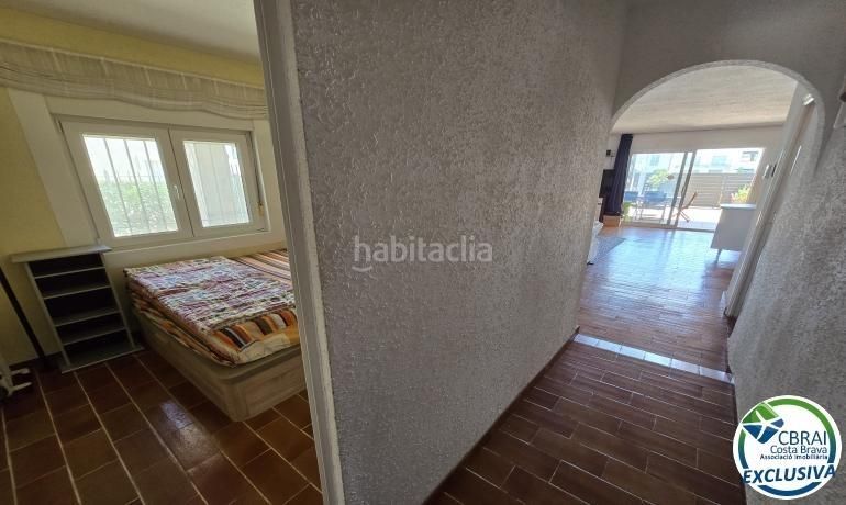 Foto 355ba3a4-b34f-4799-8d3c-552e3895a01b. Apartament amb aparcament a Salins - Cavall de Mar Empuriabrava