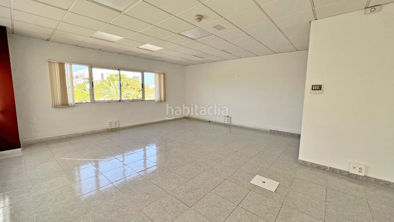 Foto 2e2d5214-ce94-42d5-8e84-3ae190a79a2b. Location bureau dans calle juan de la cierva 25 dans Elche / Elx