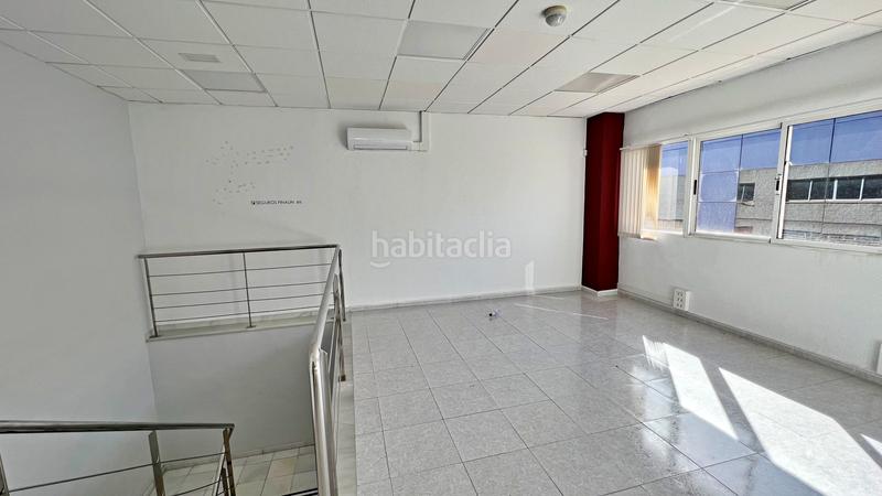 Foto 341d6a56-8be7-46e2-98c1-73af57753fb6. Location bureau dans calle juan de la cierva 25 dans Elche / Elx