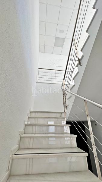 Foto 6a9ff61b-a47e-43f8-94c6-fa2c20337202. Miete büro in calle juan de la cierva 25 in Torrellano Elche / Elx