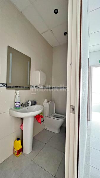 Foto f6029f88-a4f1-4086-b2dd-805555c29a25. Miete büro in calle juan de la cierva 25 in Torrellano Elche / Elx