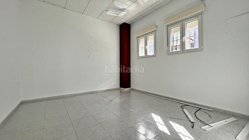 Foto 757aa669-546f-4dc6-acbb-60c713b5cac9. Rent office space in calle juan de la cierva 25 in Elche / Elx