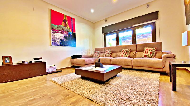 Foto 632c9191-f936-4540-a289-35bd8812197e. Chalet with fireplace heating pool in Almajada-Ravel Mutxamel