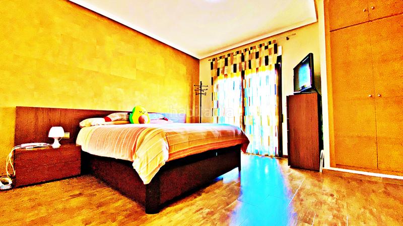 Foto ade6a497-7716-4b78-a43a-95da88738f01. Chalet with fireplace heating pool in Almajada-Ravel Mutxamel