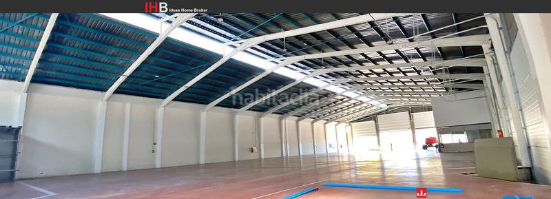 Foto 096bbed5-ba10-4147-a1da-b8629b88cdc0. Local comercial nave industrial las atalayas, acceso desde tres calles en Alicante