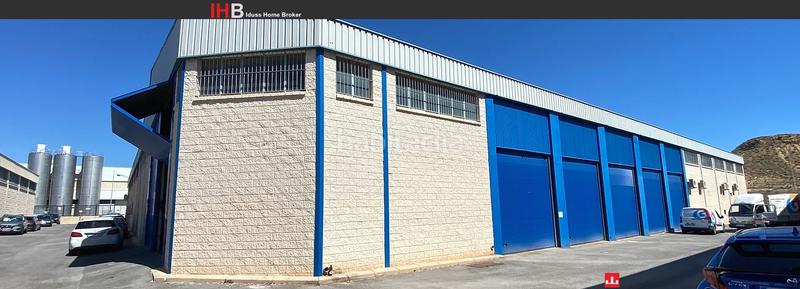 Foto 207991c2-26e3-4908-96fb-2988ee54daea. Local comercial nave industrial las atalayas, acceso desde tres calles en Alicante