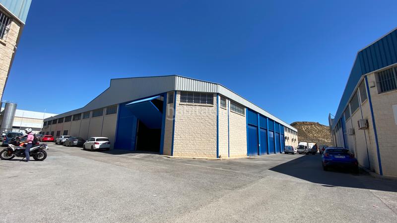 Foto 34ebf532-cc4d-482e-b424-0380e201521a. Local comercial nave industrial las atalayas, acceso desde tres calles en Alicante