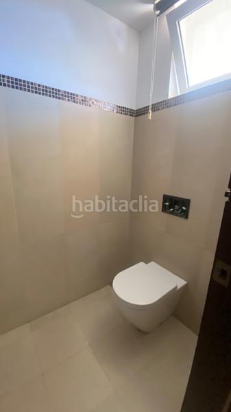 Foto 102c79b5-bec5-495b-9e54-0964ff922da9. Oficina  grande con entrada independiente en Alicante