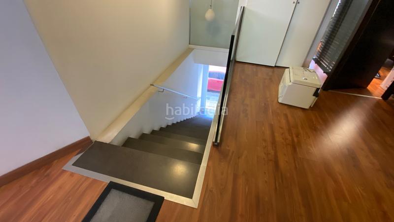 Foto a58b7037-d81e-41bd-b8a0-716acdeaf5aa. Oficina  grande con entrada independiente en Alicante