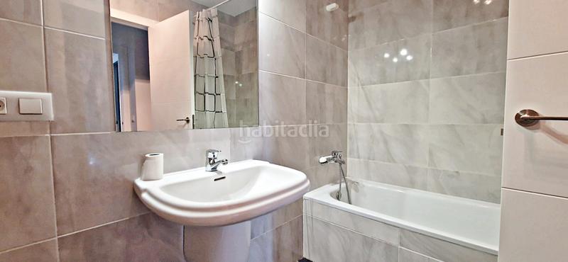 Foto f59ec9ac-7c8f-49d0-ad9f-32a124d7283a. Lloguer casa adossada amb piscina a Oltamar - Cucarres Calp