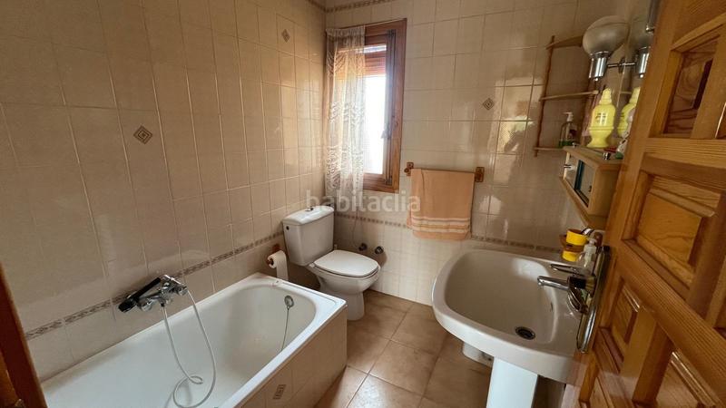 Foto d44f54dd-d08b-4193-80f8-e4bc84bd1a68. Casa adossada amb xemeneia aparcament a Aledo