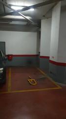 Aparcament cotxe a Ciudad Jardín. Inmocartago vende plaza de garaje edificio v centenario