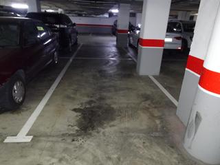 Autoparkplatz in Alameda. Plaza de garaje en luis calandre