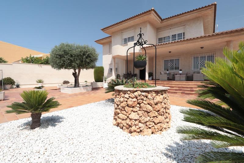 Foto e4e1e24f-6c81-44b3-a28f-99f830aac4a5. Chalet espectacular chalet en loma de Canteras, ! en Cartagena