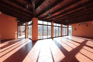 Miete Geschäftsraum in Barrio Peral-San Félix. Se alquila local comercial en la milla verde de 1000 metros cons