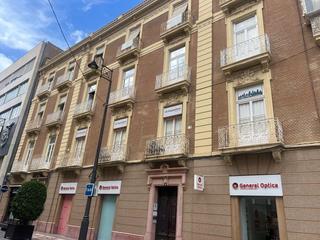 Rent Office space  Castellini. Oficina con encanto en edificio señorial en plaza castellini