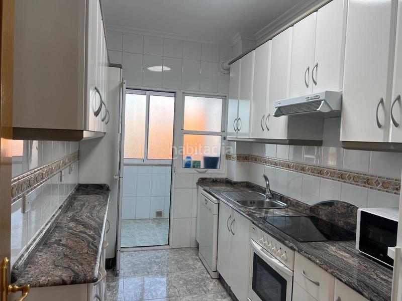 Foto 8dc67ed2-55d2-4286-8574-160f22d16944. Rent flat with parking in Ensanche Cartagena