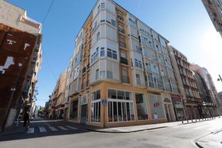 Appartement à Casco Antiguo. Se vende piso en el casco antiguo de 3 dormitorios, baño y aseo,