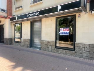 Local commercial à Plaza españa  en  cartagena