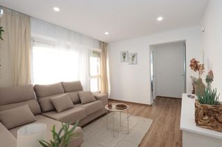 Lloguer Pis  Calle calle madreperla. Inmocartago alquila fantástico apartamento a estrenar en urbaniz