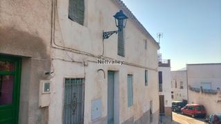 Maison à Cl virgen 5. Casa en venta en el pinar, 2 dormitorios.