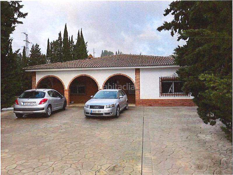 Foto 0e26e1c0-793a-4ff3-9d06-577bf9ad3d59. Country house in Carcabuey