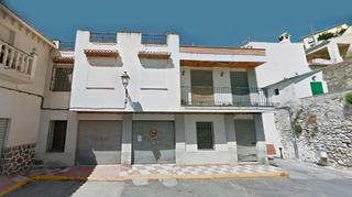 Casa a Calle llana 3. Casa en venta en saleres, 7 dormitorios.