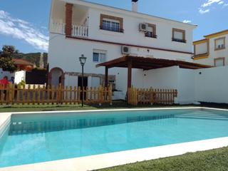 Maison à Calle c-2 109. Casa en venta en padul, 6 dormitorios.