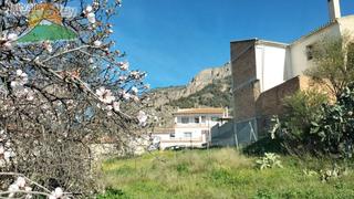 Terreny residencial a Moclín. Solar en venta en moclin.