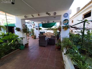 Maison à Andalucia 9. Casa en venta en pinos del valle, 4 dormitorios.