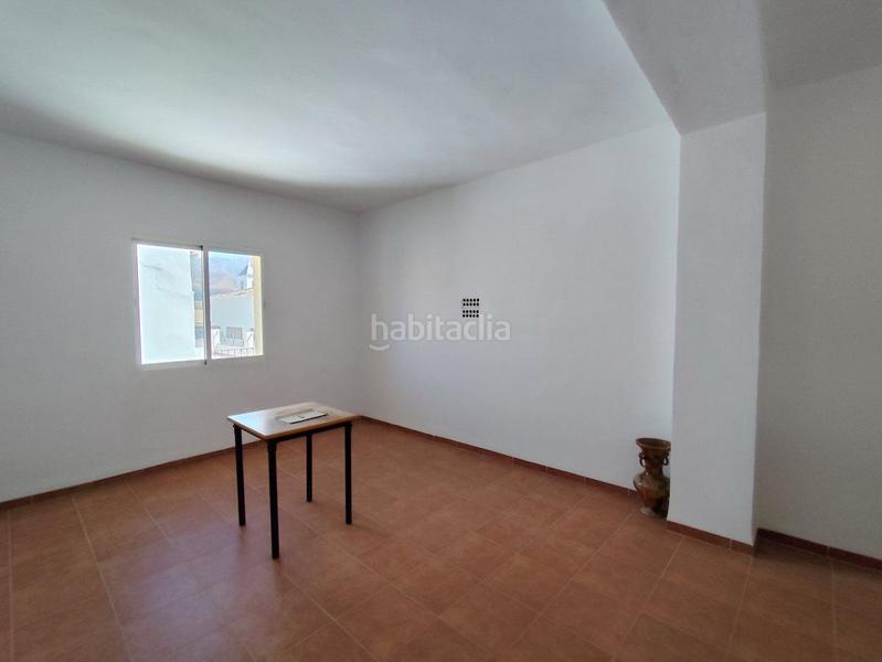 Foto 73bc41d5-47c6-486a-9d06-a60d3a5410fd. Casa en ayuntamiento 18 casa en venta en restábal, 5 dormitorios. en Valle (El)