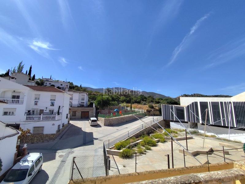 Foto dbe22161-35c7-4b83-ab05-6fe35bbcce8e. Casa en ayuntamiento 18 casa en venta en restábal, 5 dormitorios. en Valle (El)