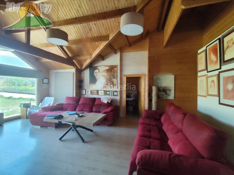 Foto a95354ec-05d1-44b8-81af-415bf90c7aa0. Masia a 1 parcela 32 a Nigüelas