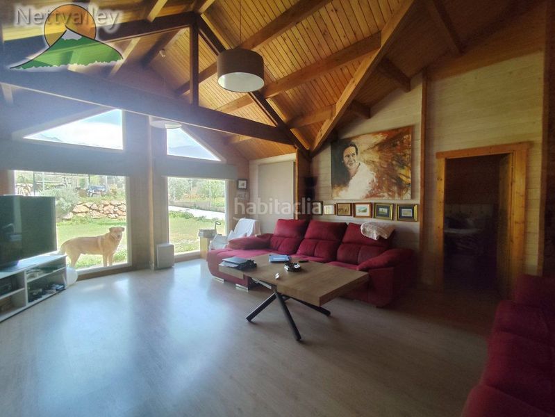 Foto e199708f-78b5-4e9d-8a24-c496c52e3a9d. Masia a 1 parcela 32 a Nigüelas