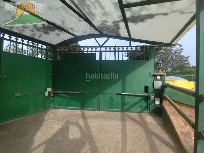 Foto a8d77022-a249-4769-821f-2bcca18fe43a. Masia amb aparcament a Dílar
