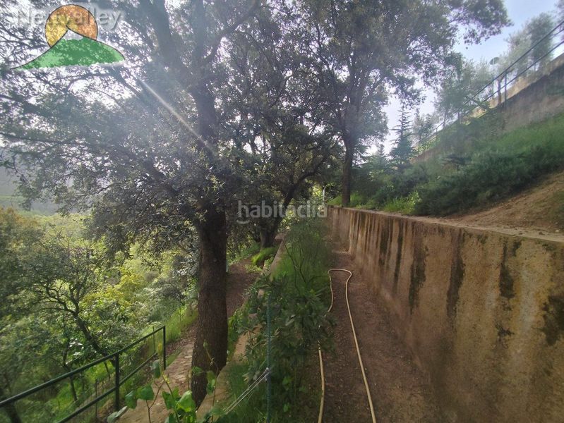 Foto c18c2a03-59e7-42bb-9a3e-f0f7e65acd75. Masia amb aparcament a Dílar