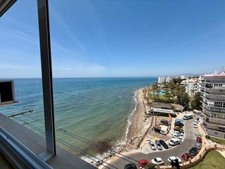 Apartament  Calle alhamar. Encanto frente al mar en calahonda – vistas espectaculares y ubi